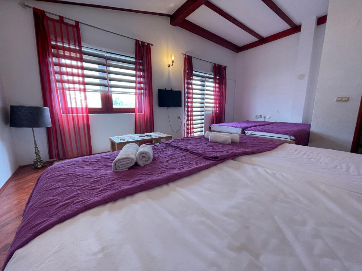 Guest House Goa Mostar Bagian luar foto