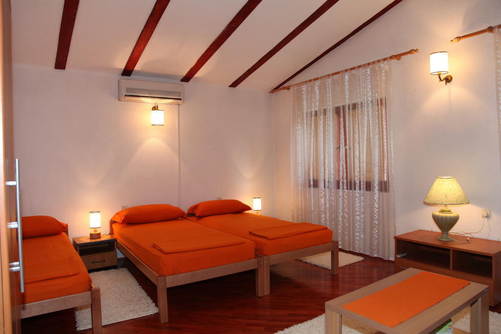 Guest House Goa Mostar Bagian luar foto