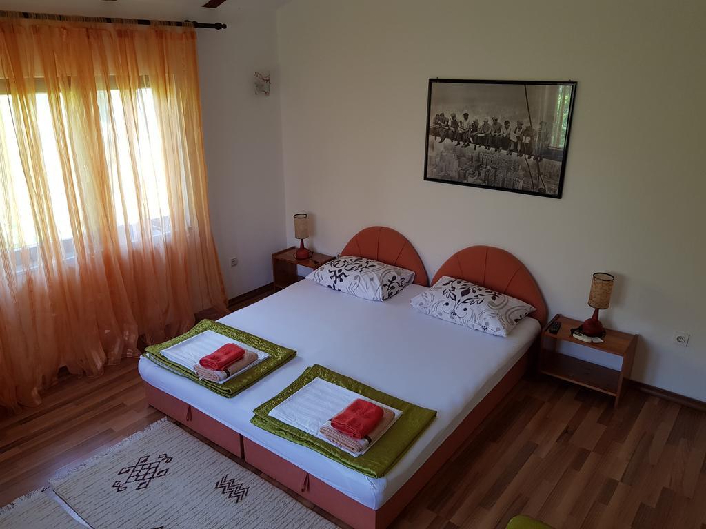 Guest House Goa Mostar Bagian luar foto