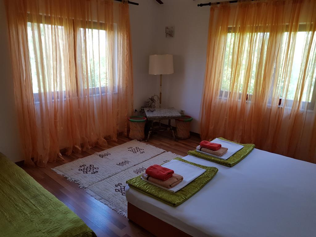Guest House Goa Mostar Bagian luar foto